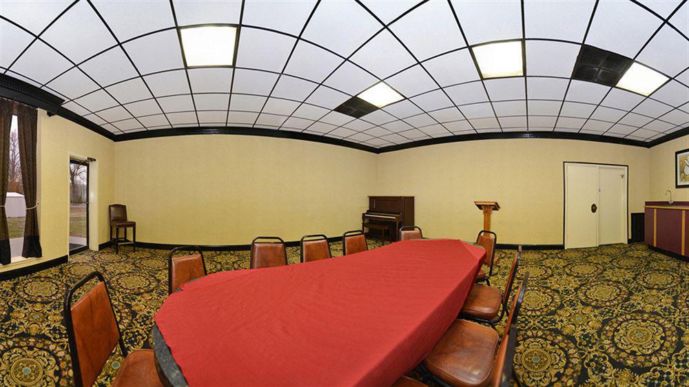 Quality Inn Манчестер Экстерьер фото